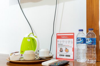 reddoorz plus syariah near java supermall semarang 2