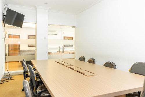 reddoorz plus syariah near java supermall semarang 2