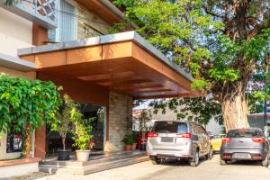 reddoorz plus syariah near java supermall semarang 2