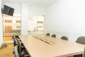 reddoorz plus syariah near java supermall semarang 2