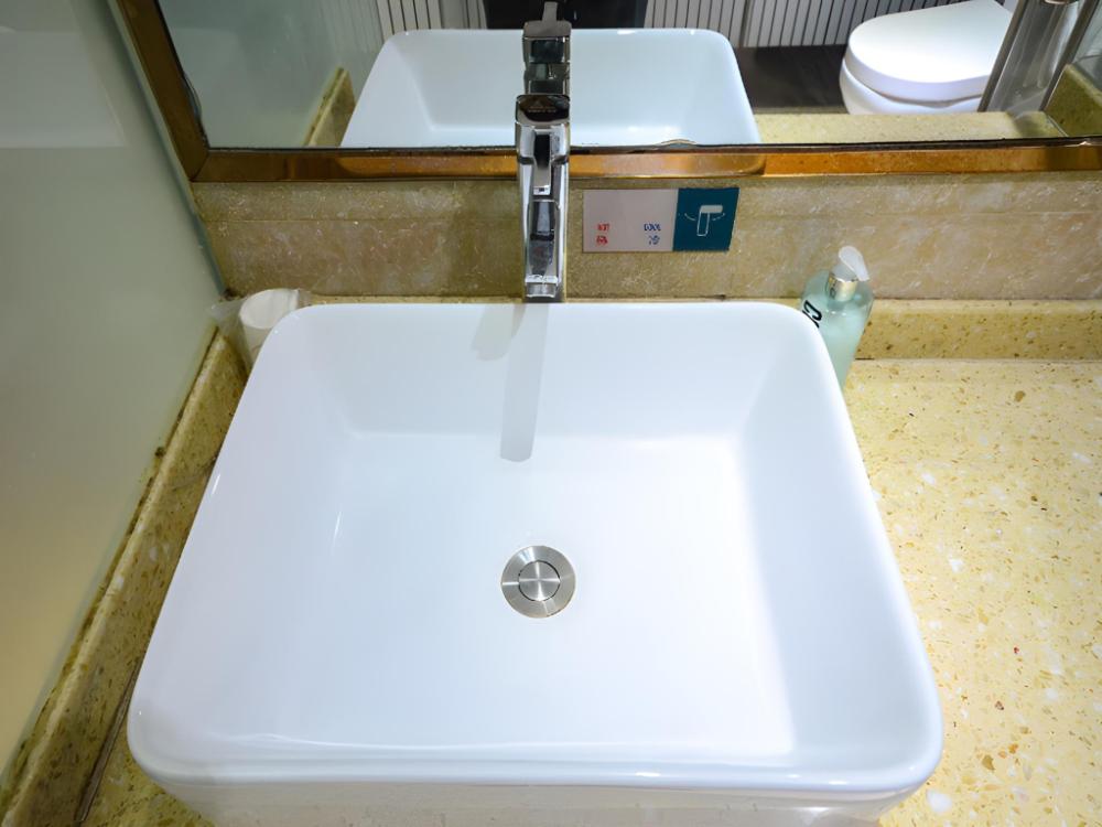 city comfort inn wuhan linkonggang avenue