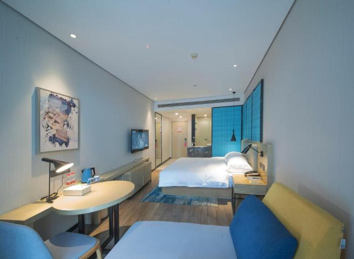 echarm hotel wuhan caidian street