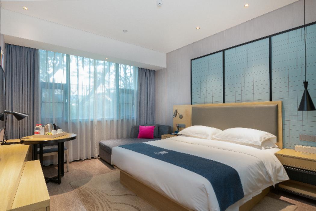 echarm hotel nanning nationalities square metro station