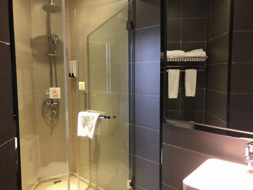 jtour inn changchun railway station south plaza