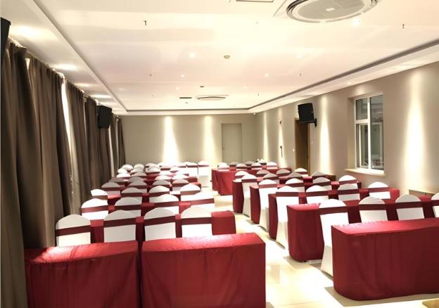 jtour inn changchun railway station south plaza