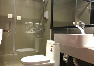 jtour inn changchun railway station south plaza