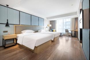 echarm hotel guigang west coach station