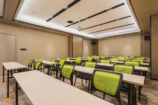 echarm hotel guangzhou xintang metro station suncity