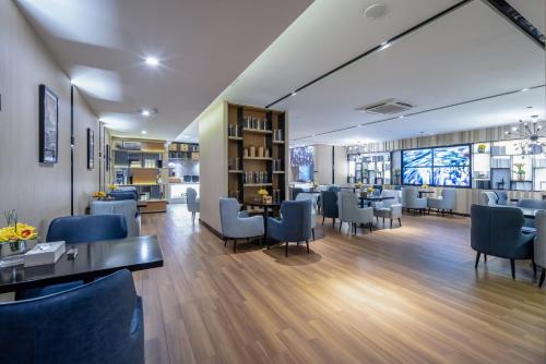 echarm hotel nanning international convention and exhibition center metro station