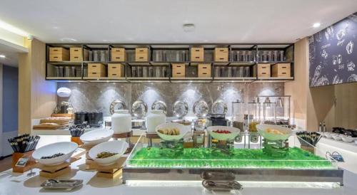 echarm hotel nanning international convention and exhibition center metro station