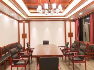 echarm hotel xianning tongshan niutoushan national forest park