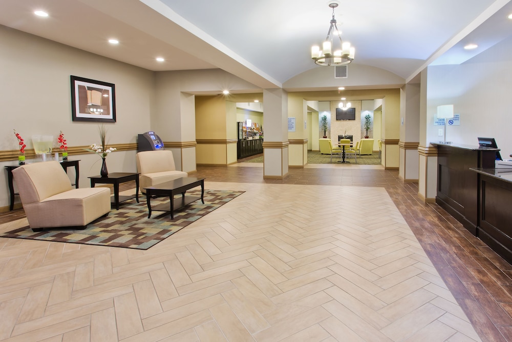 holiday inn express hotel and suites alvarado by ihg