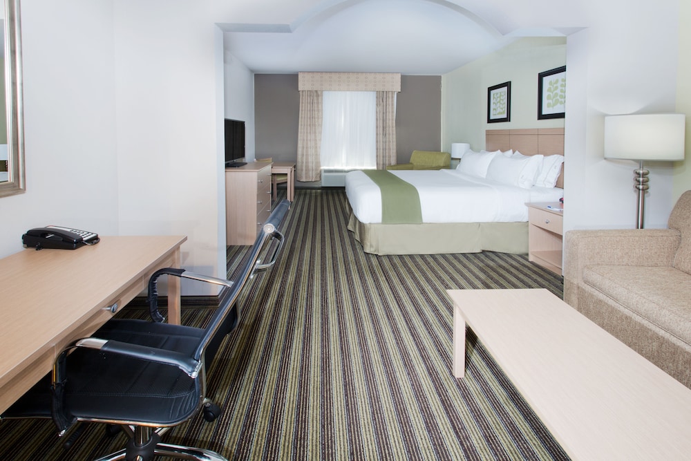 holiday inn express hotel and suites alvarado by ihg