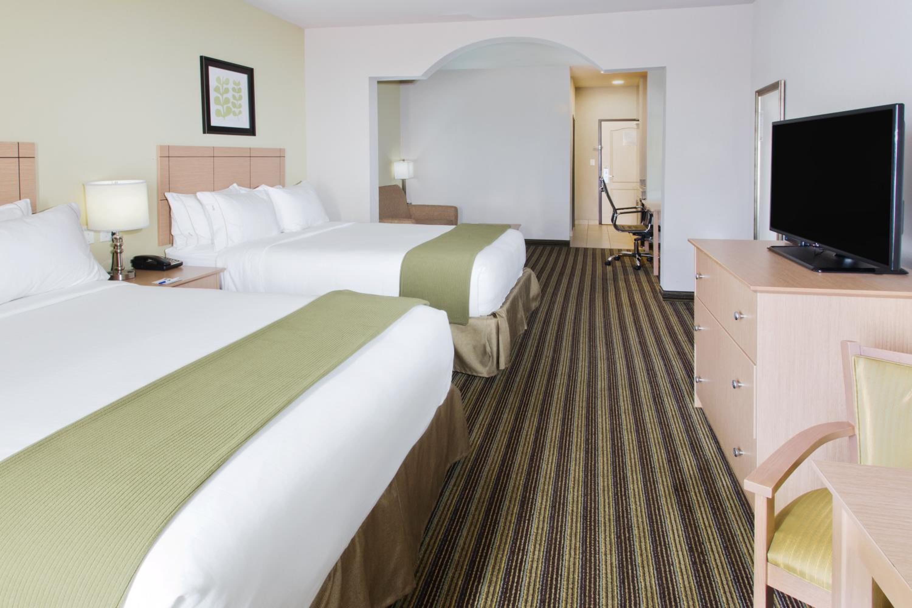holiday inn express hotel and suites alvarado by ihg