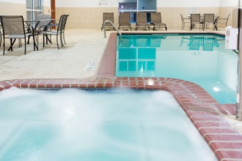 Holiday Inn Express Hotel & Suites Alvarado By Ihg,Cleburne>>Alvarado,3 star