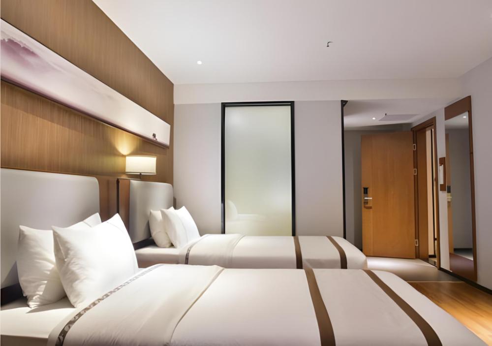 jtour inn xianning chongyang taoxi avenue