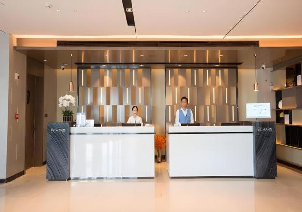 echarm hotel wuhan guanggu biology city