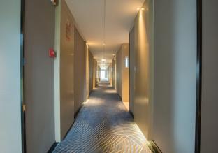 echarm hotel wuhan guanggu biology city