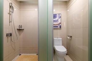 echarm hotel wuhan guanggu biology city