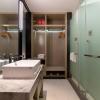 echarm hotel wuhan guanggu biology city