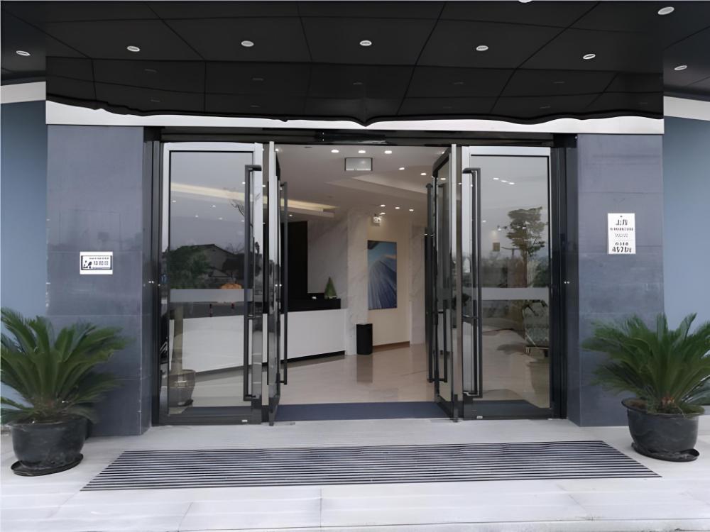 city comfort inn shanghai international tourism an