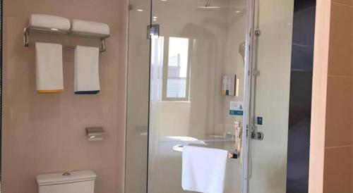 city comfort inn shanghai international tourism an