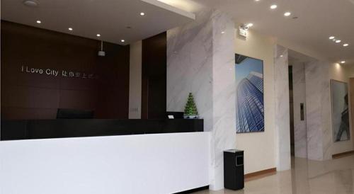 city comfort inn shanghai international tourism an