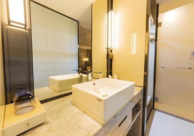 echarm hotel zhangzhou jiaomei town railway station renhe xi road