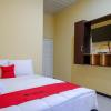 reddoorz near alun alun pati