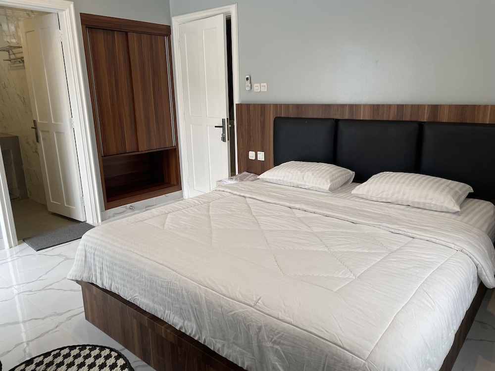 eton asia kota bunga villas