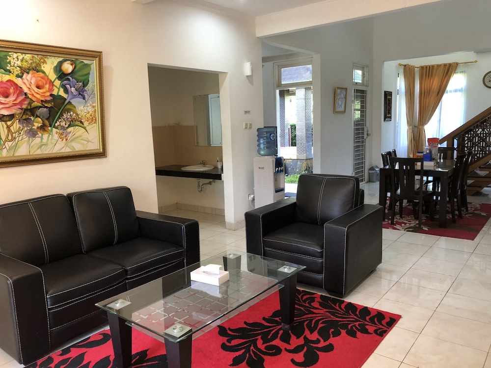 eton asia kota bunga villas