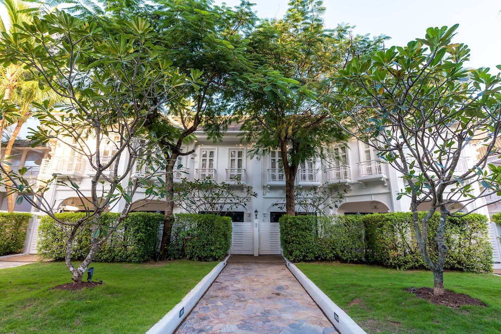 outrigger koh samui beach resort