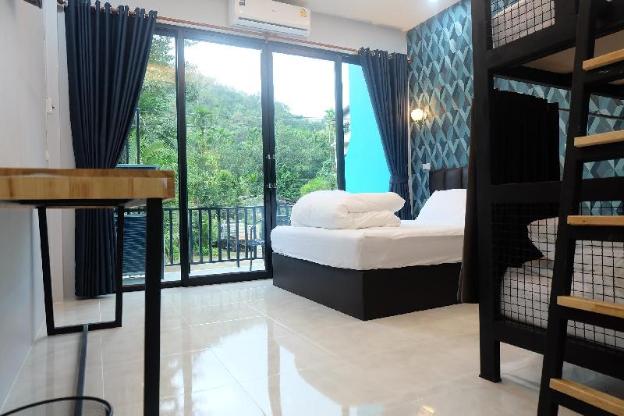 chillax khaosk hostel