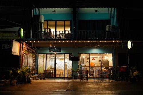 chillax khaosk hostel