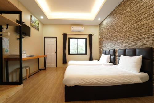 chillax khaosk hostel