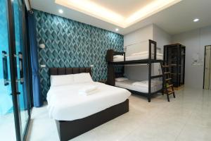 chillax khaosk hostel