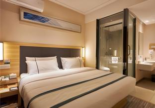 city comfort inn liuzhou railway station west square