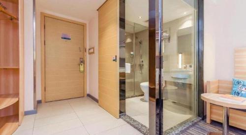 city comfort inn chongqing southwest university beibei metro station
