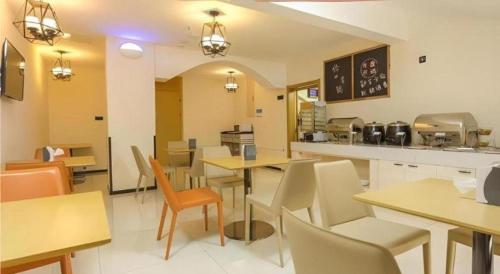 city comfort inn nanchang gaoxin avenue metro station