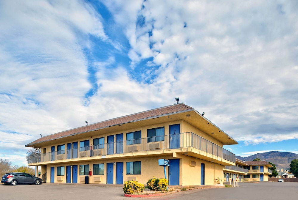 motel 6 alamogordo nm