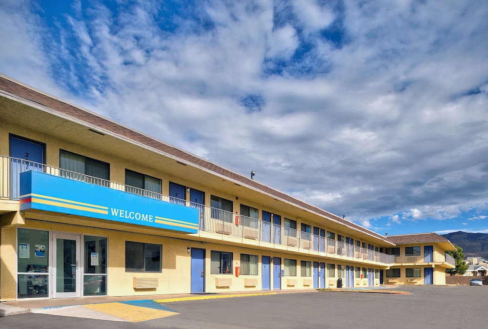 motel 6 alamogordo nm