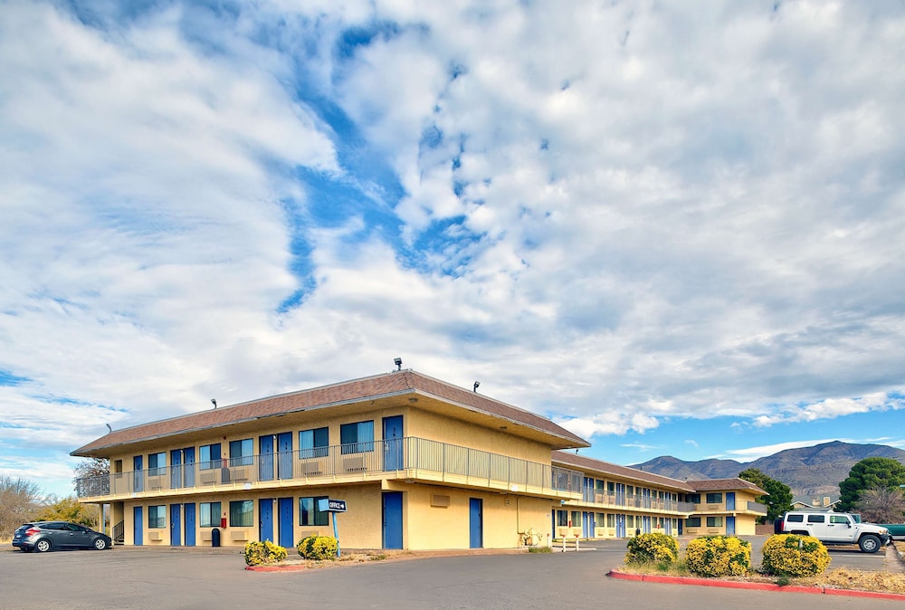 motel 6 alamogordo nm