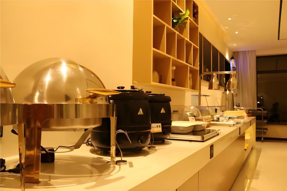 city comfort inn zhanjiang xuwen passenger station