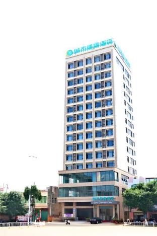 city comfort inn zhanjiang xuwen passenger station
