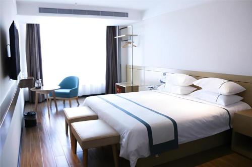 city comfort inn zhanjiang xuwen passenger station