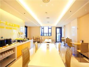 city comfort inn wuzhou cenxi mingdu xincheng