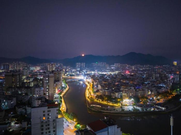city comfort inn wuzhou cenxi mingdu xincheng