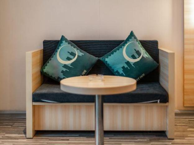 city comfort inn hechi yizhou bus terminal