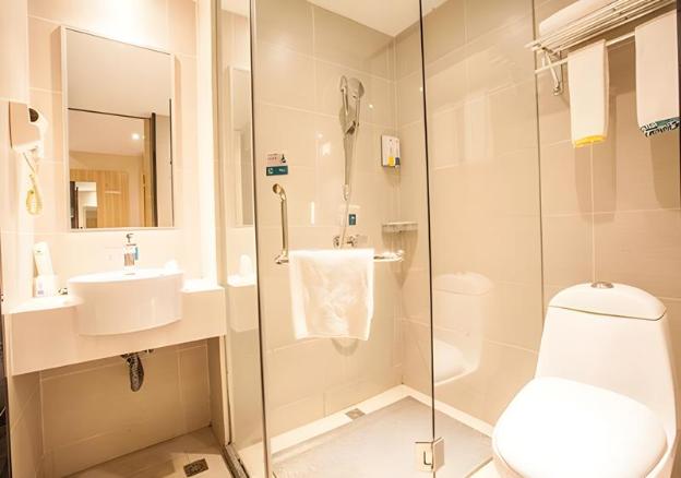 city comfort inn changchun jida first hospital xi minzhu street