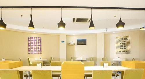 city comfort inn nanning donghe huacheng metro station